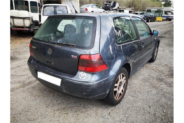 volkswagen golf iv berlina (1j1) del año 2001