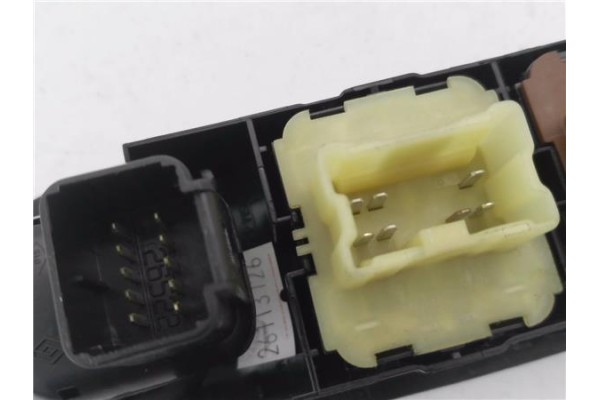 Recambio de mando elevalunas delantero izquierdo para renault captur i 1.2 intens referencia OEM IAM 254118722R 254113300R 