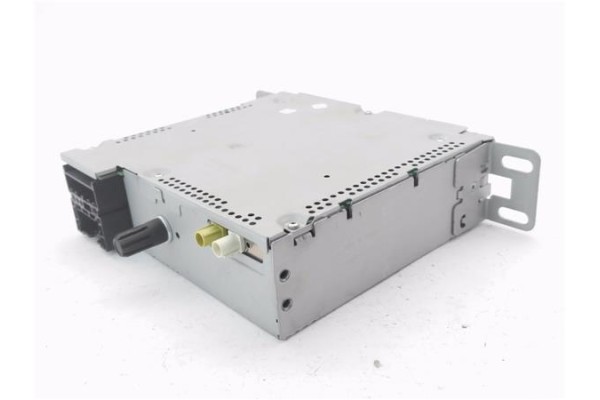 Recambio de autoradio para renault captur i 1.2 intens referencia OEM IAM 281151761R  