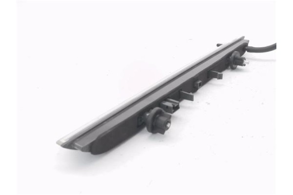 Recambio de luz central de freno para citroen c4 grand picasso/spacetourer 1.6 attraction referencia OEM IAM A052480  