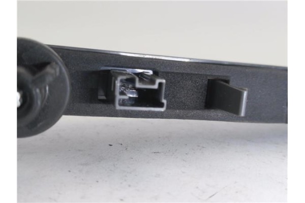 Recambio de luz central de freno para citroen c4 grand picasso/spacetourer 1.6 attraction referencia OEM IAM A052480  