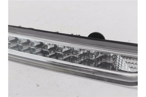 Recambio de luz central de freno para citroen c4 grand picasso/spacetourer 1.6 attraction referencia OEM IAM A052480  