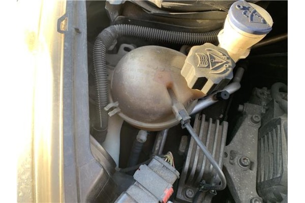 Recambio de botella expansion para peugeot 207 1.4 referencia OEM IAM 9652621280 9680163780 