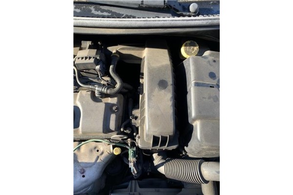 Recambio de carcasa filtro aire para peugeot 207 1.4 referencia OEM IAM 1420P9  
