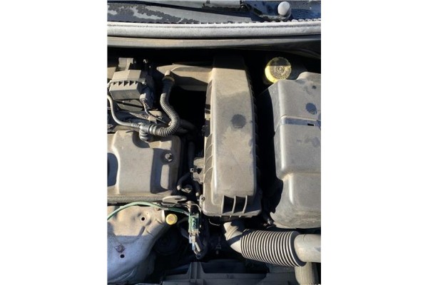 Recambio de carcasa filtro aire para peugeot 207 1.4 referencia OEM IAM 1420P9  