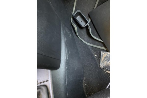 Recambio de consola para peugeot 207 1.4 referencia OEM IAM 7589EV 7591Z1 