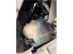 Recambio de deposito limpiaparabrisas para peugeot 207 1.4 referencia OEM IAM 6431F3  