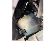Recambio de deposito limpiaparabrisas para peugeot 207 1.4 referencia OEM IAM 6431F3  