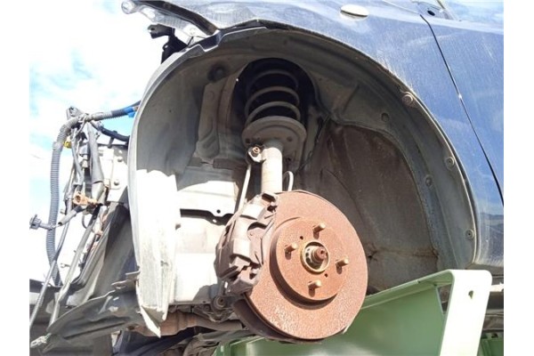Recambio de protector pase rueda delantero izquierdo para toyota yaris (ksp9/scp9/nlp9) 1.3 vvt-i referencia OEM IAM   