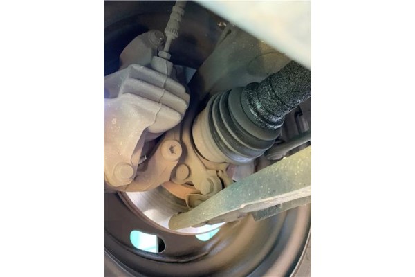 Recambio de mangueta delantero derecha para peugeot 207 1.4 referencia OEM IAM 364791 1607557580 