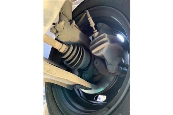 Recambio de mangueta delantero izquierda para peugeot 207 1.4 referencia OEM IAM 364691 1607557480 