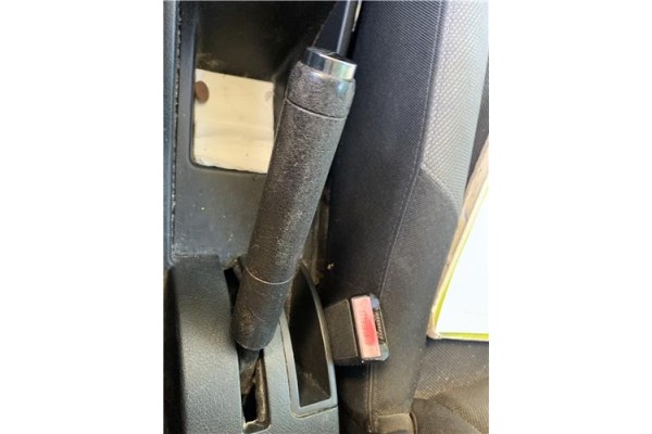 Recambio de palanca freno de mano para peugeot 207 1.4 referencia OEM IAM 4701C5 98062966ZD 