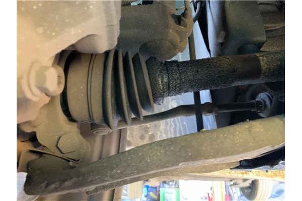 Recambio de palier delantero derecho para peugeot 207 1.4 referencia OEM IAM 3273KJ  