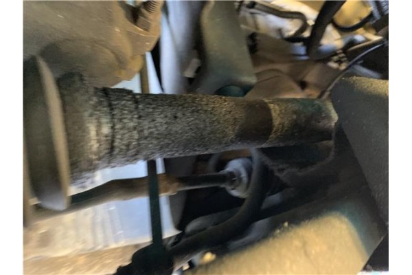 Recambio de palier delantero derecho para peugeot 207 1.4 referencia OEM IAM 3273KJ  