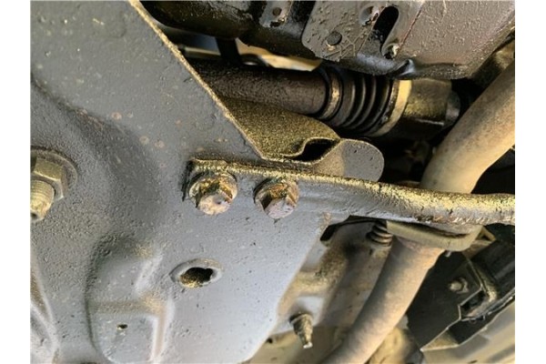 Recambio de palier delantero derecho para peugeot 207 1.4 referencia OEM IAM 3273KJ  