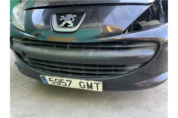Recambio de paragolpes delantero para peugeot 207 1.4 referencia OEM IAM 7401EN  