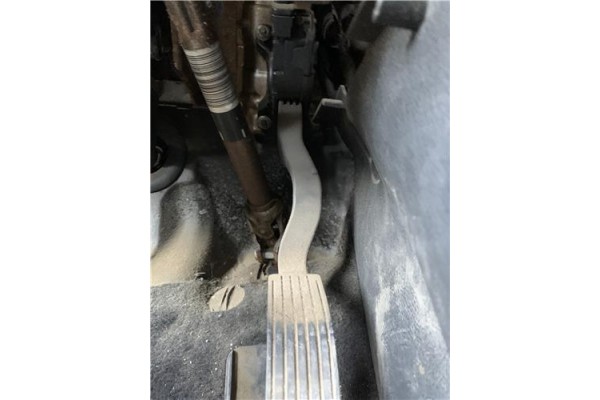 Recambio de pedal acelerador para peugeot 207 1.4 referencia OEM IAM 1601Z6 9835904480 