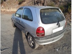 opel corsa b del año 2000