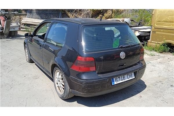 volkswagen golf iv berlina (1j1) del año 2003
