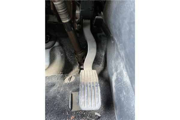 Recambio de pedal acelerador para peugeot 207 1.4 referencia OEM IAM 1601Z6 9835904480 