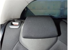 REPOSACABEZAS ASIENTO TRASERO DERECHO 885401 