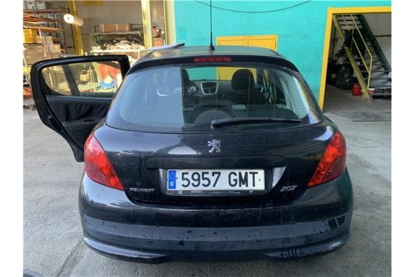 Recambio de porton trasero para peugeot 207 1.4 referencia OEM IAM 8701CS  