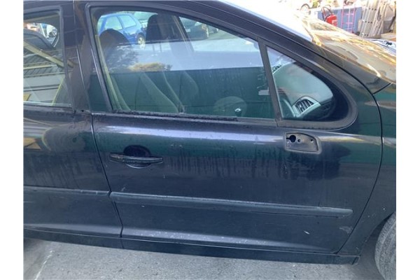 Recambio de puerta delantero derecha para peugeot 207 1.4 referencia OEM IAM 9004X8  