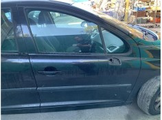 Recambio de puerta delantero derecha para peugeot 207 1.4 referencia OEM IAM 9004X8  