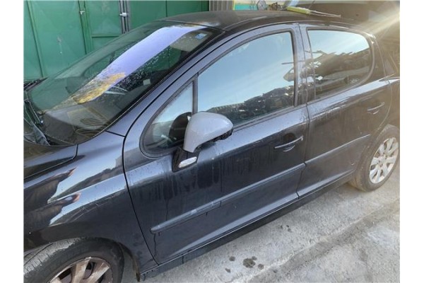 Recambio de puerta delantero izquierda para peugeot 207 1.4 referencia OEM IAM 9002X5  