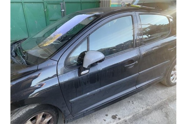 Recambio de puerta delantero izquierda para peugeot 207 1.4 referencia OEM IAM 9002X5  