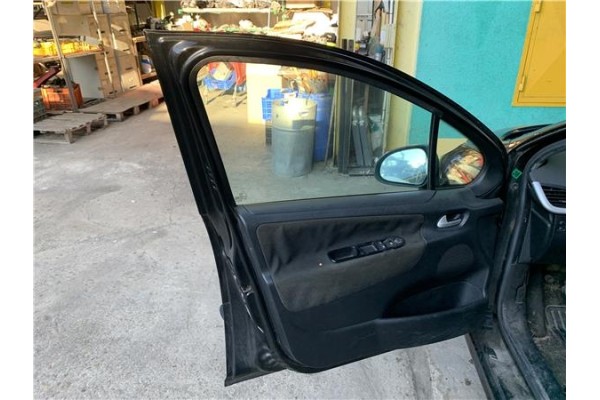 Recambio de puerta delantero izquierda para peugeot 207 1.4 referencia OEM IAM 9002X5  