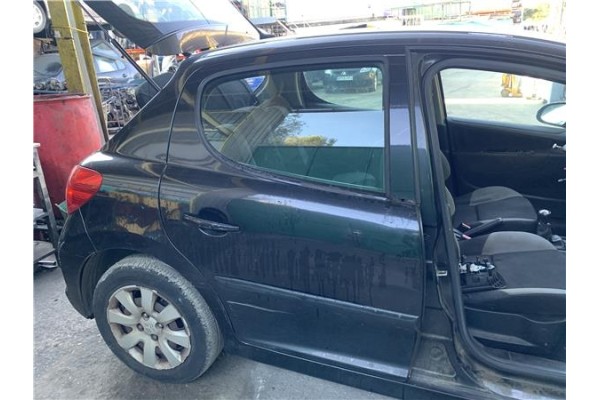 Recambio de puerta trasero derecha para peugeot 207 1.4 referencia OEM IAM 9008S6  