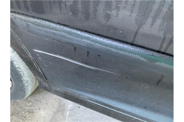 Recambio de puerta trasero derecha para peugeot 207 1.4 referencia OEM IAM 9008S6  