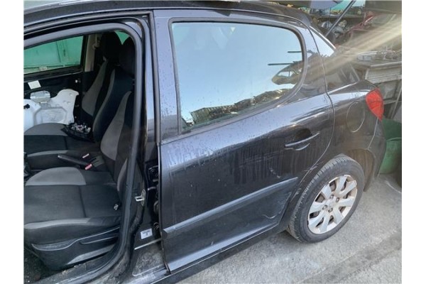Recambio de puerta trasero izquierda para peugeot 207 1.4 referencia OEM IAM 9006N2  