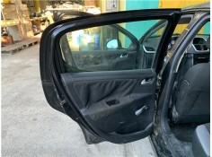 Recambio de puerta trasero izquierda para peugeot 207 1.4 referencia OEM IAM 9006N2  