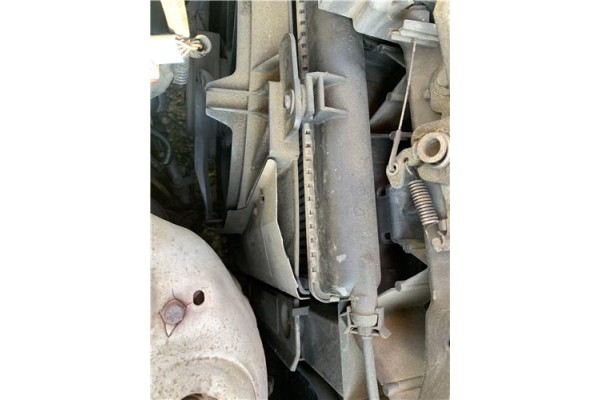 Recambio de radiador para peugeot 207 1.4 referencia OEM IAM 1330W8  