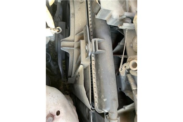 Recambio de radiador para peugeot 207 1.4 referencia OEM IAM 1330W8  