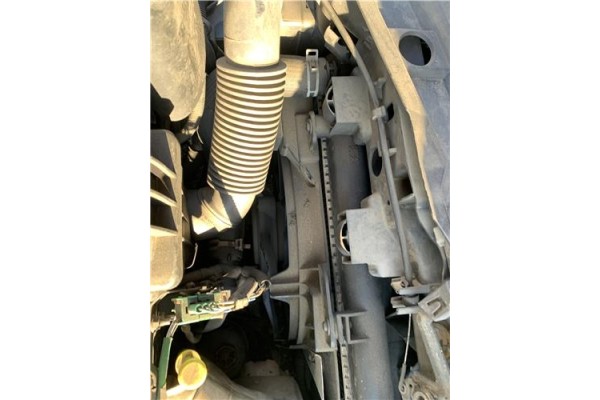 Recambio de radiador para peugeot 207 1.4 referencia OEM IAM 1330W8  