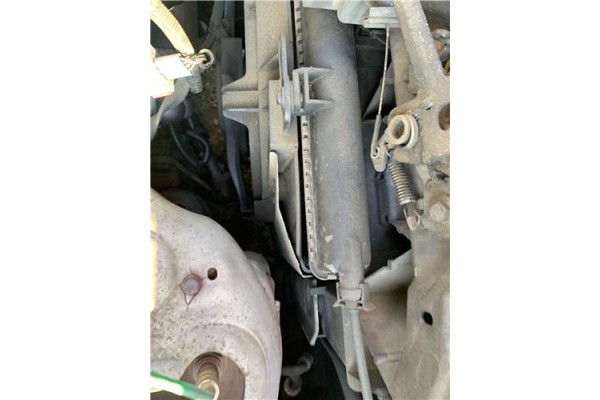 Recambio de radiador para peugeot 207 1.4 referencia OEM IAM 1330W8  