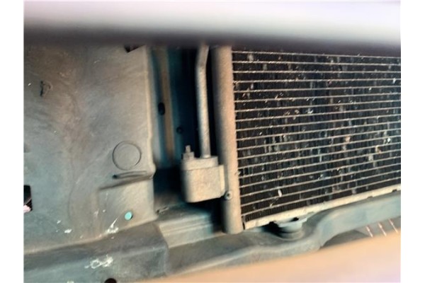 Recambio de radiador aire acondicionado para peugeot 207 1.4 referencia OEM IAM 6455HA 6455JF 