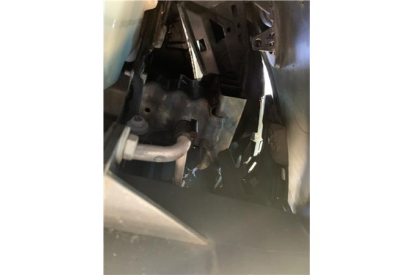 Recambio de refuerzo paragolpes para peugeot 207 1.4 referencia OEM IAM 7414PQ  