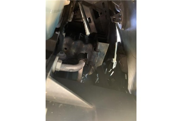 Recambio de refuerzo paragolpes para peugeot 207 1.4 referencia OEM IAM 7414PQ  