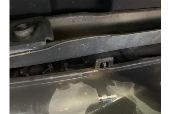 Recambio de refuerzo paragolpes trasero para peugeot 207 1.4 referencia OEM IAM 742202  