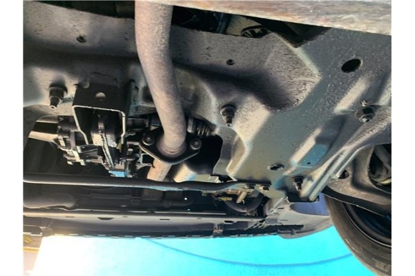 Recambio de subchasis para peugeot 207 1.4 referencia OEM IAM 3502CS 9807026580 