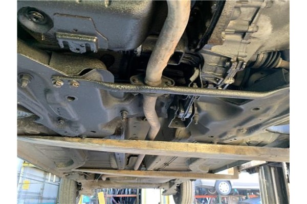 Recambio de subchasis para peugeot 207 1.4 referencia OEM IAM 3502CS 9807026580 