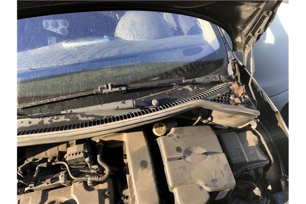 Recambio de torpedo para peugeot 207 1.4 referencia OEM IAM 8251Y0  