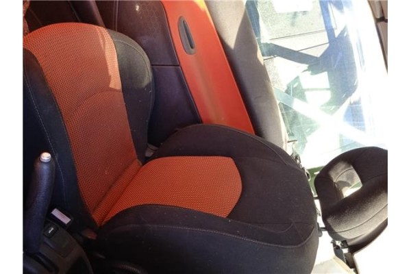 Recambio de juego asientos para peugeot 206 cc cabrio-coupé 1.6 cc referencia OEM IAM   