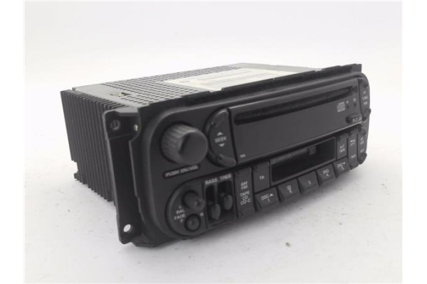 Recambio de autoradio para jeep cherokee (kj) 2.5 crd básico referencia OEM IAM MU9CY24G 17719D 
