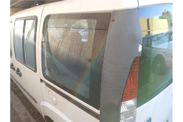 Recambio de luna maletero lat. izquierdo para fiat i doblo (119) 1.9 jtd referencia OEM IAM   