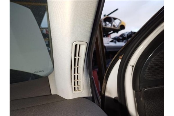 Recambio de rejilla entrada de aire para volkswagen golf v (1k1) 1.9 tdi referencia OEM IAM   